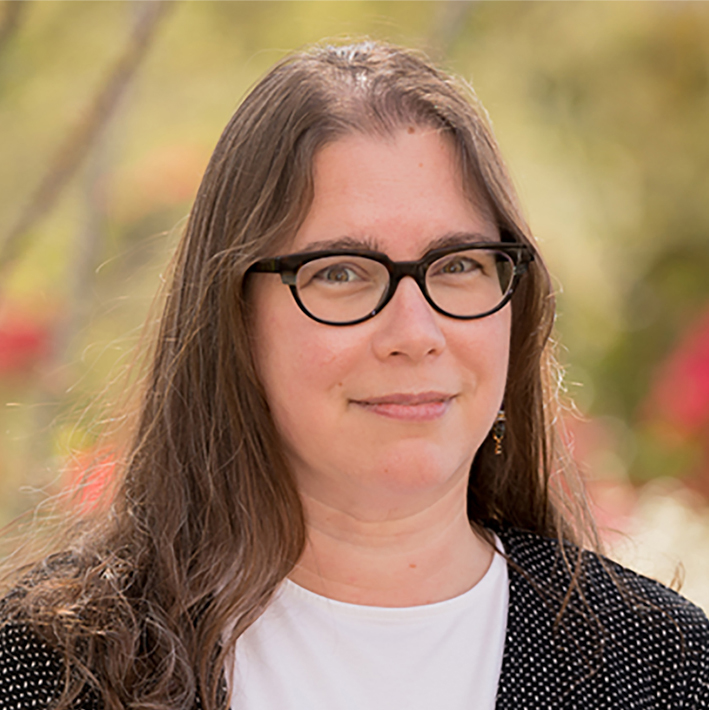 UofIllinois's tweet photo. Cathy Murphy is making history as the first female Head of Chemistry at #ILLINOIS.

“It’s all about the people. We’ve got amazing resources and instruments for our chemists, and I want everyone to find their joy in science.” ▶ https://t.co/yLwMq3LHBC https://t.co/tTe6C9qBAW