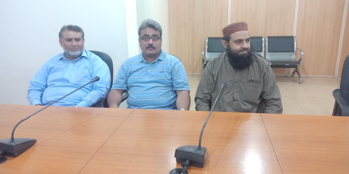 PACT_Punjab2019's tweet photo. پنجاب گورنمنٹ سکولز ایسوسی ایشن آف کمپیوٹر ٹیچرز (پیکٹ)، پنجاب کی وزیر تعلیم پنجاب ڈاکٹر مراد راس صاحب سے صوبائی صدر پیکٹ پنجاب کاشف شہزاد چودھری کی قیادت میں میٹنگ
@ImranKhanPTI @UsmanAKBuzdar @DrMuradPTI @SchoolEduPunjab @Kausarcsp 
#PACTPUNJAB
#ComputerTeachers https://t.co/vNYoOpK4uy