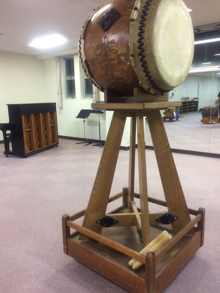 mitotaiko's tweet photo. 太鼓とUP⁉︎
今月は このお部屋で。 https://t.co/BttVoiEjKm