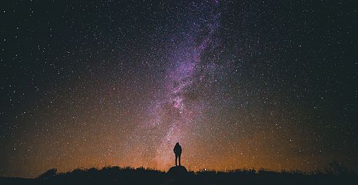 Stringrealest's tweet photo. Thoughtful Thursday:

"I will love the light for it shows me the way, yet I will endure the darkness because it shows me the stars."
--Og Mandino https://t.co/xK4haiG5t2