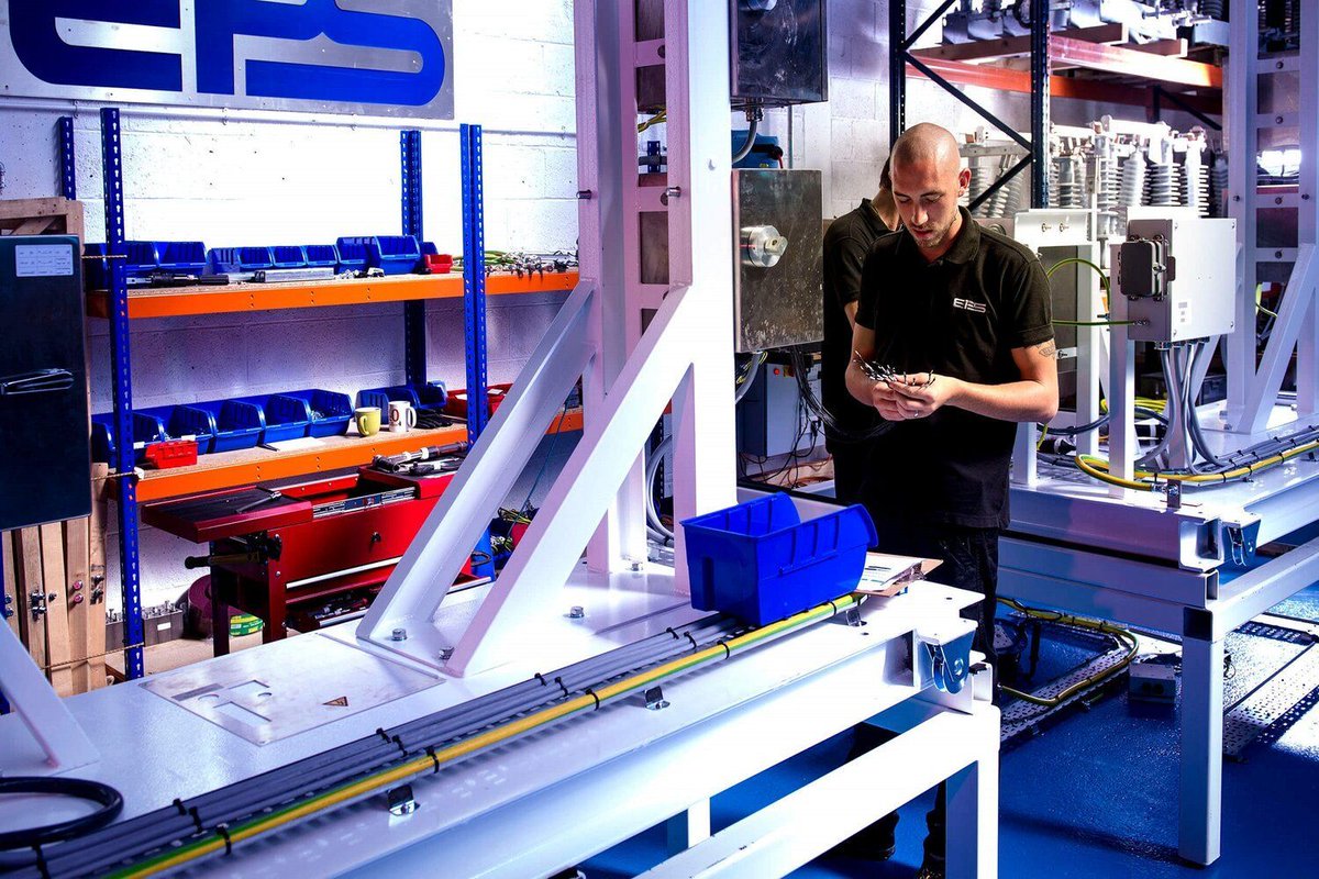 MarketingDerby's tweet photo. More than 1,900 jobs have been generated in the #EastMidlands by #Bondholder @DerbyUni, exceeding its #InvesttoGrow scheme #job target, set at 1,873 jobs by 2024 👉 https://t.co/TL3HaV95PK https://t.co/RMIysWySp5
