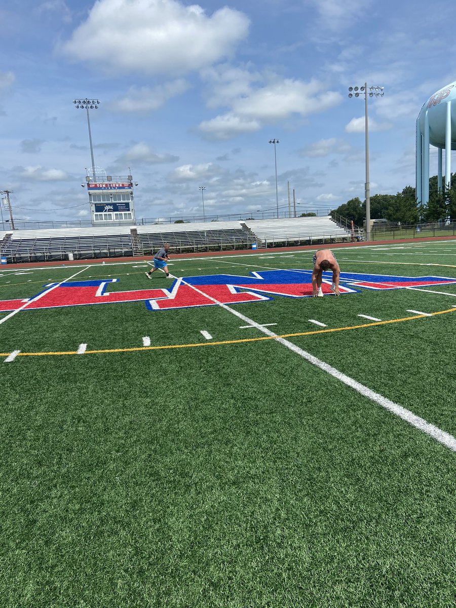 JoHn__RiNiCk's tweet photo. Ran into some beasts today looking to get better everyday @WTHS__Wrestling @WTHSMinutemen https://t.co/7WJutlCI0x