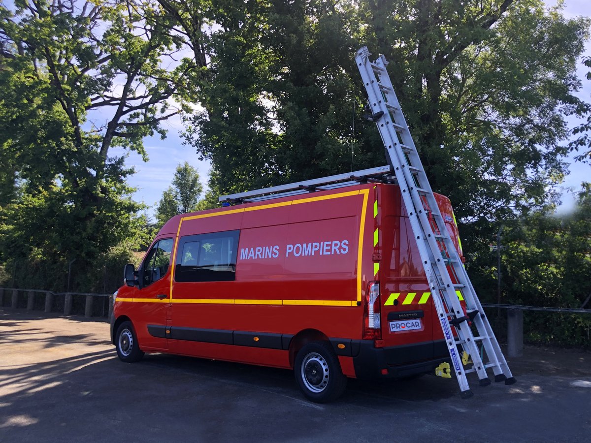 PROCAR_Demas's tweet photo. 🚒🚨#vtu #marins #pompiers #procar #véhicules #spéciaux https://t.co/DZrb3S2e67