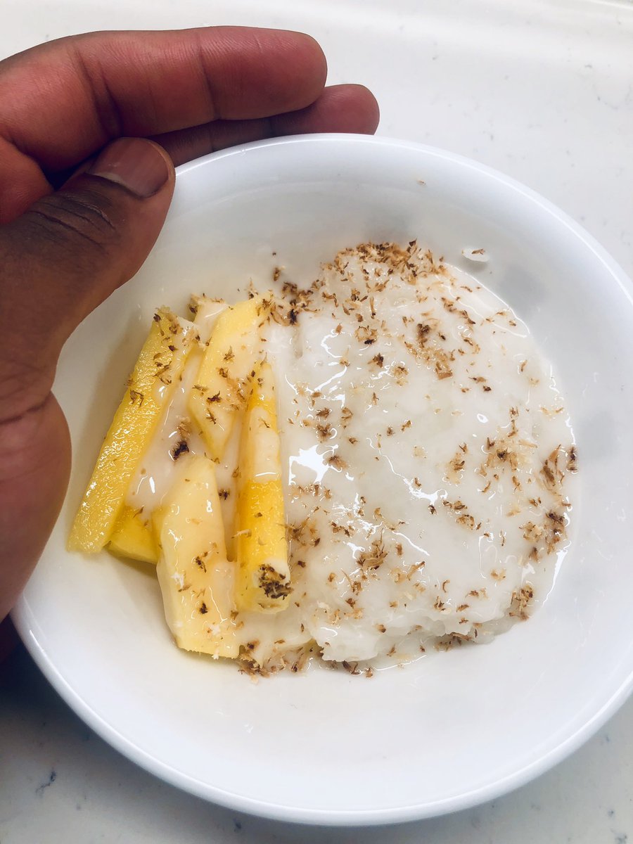 0moba's tweet photo. I guess it was Thai week in Omoba’s kitchen #ChefMD 

Btw, sweet and sticky rice with mango is my favorite dessert of all time https://t.co/0JYwpHv4GH