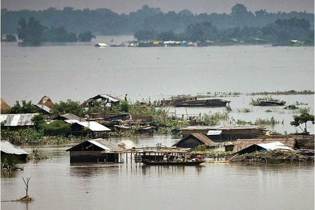 ShikhaPal_'s tweet photo. #AssamNeedsHelp

Assam is vines of our country.
I am to wonder why designer media not covered up a North East news where more of flood comes.what is role of these media house all times showing a hypocrite news.
#prayforassam https://t.co/7GgzULTUR0