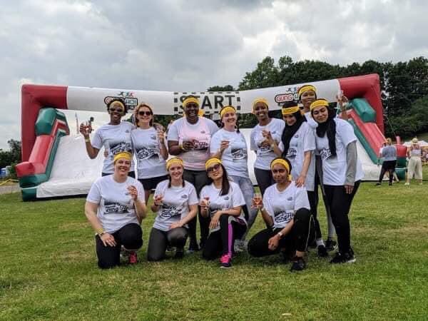 stay_katherine's tweet photo. How was this a year ago?!?!
Seems crazy but amazing, we Had the best laughs raising some much needed funds for our children’s ward @NHSHomerton I can’t wait to do it again! @em_ferrer_ I hope you’ll still join us! @GemmaParish we need to plan!! #amazingfun #Picnicwasthebest https://t.co/pKYgcZT9Xr
