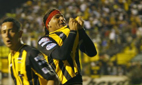 fsuperclasico's tweet photo. Este Domingo 19 de Julio del 2020 a las 16 Horas #FútbolSuperclásico #Entrevista a #DanielBazánVera en #RadioArgentinaAM570 con la Conducción de #RobertoDanielPerazzo y un Gran Equipo @VenierNicolas @alberto7219 con toda la información del deporte. @fsuperclasico #Radio. https://t.co/M3rBgPoCa9