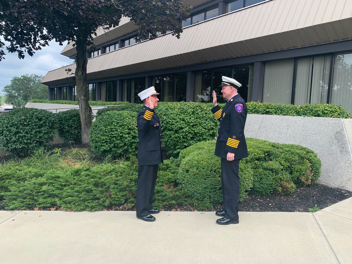 chiefjoekitchen's tweet photo. I was very honored to be sworn in to my second term on the Ohio Fire Chiefs’ Board of Directors this morning. I am proud to serve this organization and represent Ohio’s fire service. @OFCA450 https://t.co/fh03Uo27ZG