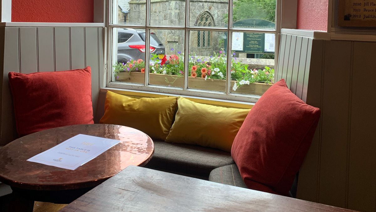 If you <a href="/LiveTruro/">Truro Live</a> come and #visit us soon <a href="/STAGNESHOTEL/">St Agnes Hotel</a> redecorated #covidsafe &amp; with a delicious new #Summer #menu. Call 01872 552307 to book your table inside or enjoy our decking area outside