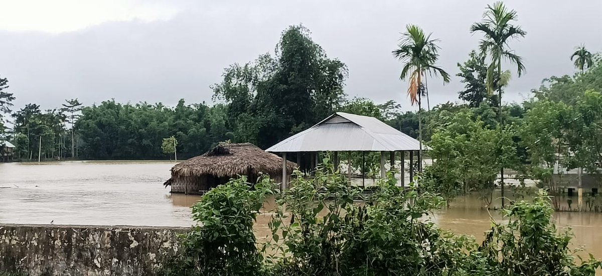 JenyDoley's tweet photo. #prayforassam 
#AssamFloods 
#AssamFloods 
 Assam is facing devastating floods. Many people are have already lost their life, property. 
Help Assam. 
Pray for Assam. 

Photo : Jonai, Assam, India 🇮🇳 https://t.co/jXrYK0CAYU