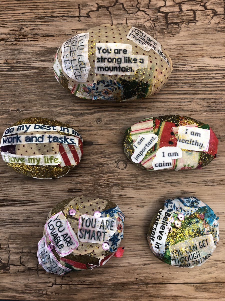 BealeLB's tweet photo. @Phip_Primary Affirmation stones and positive petals in today’s workshop with Lilac Bubble 🌈 https://t.co/MeGP8Igy5q