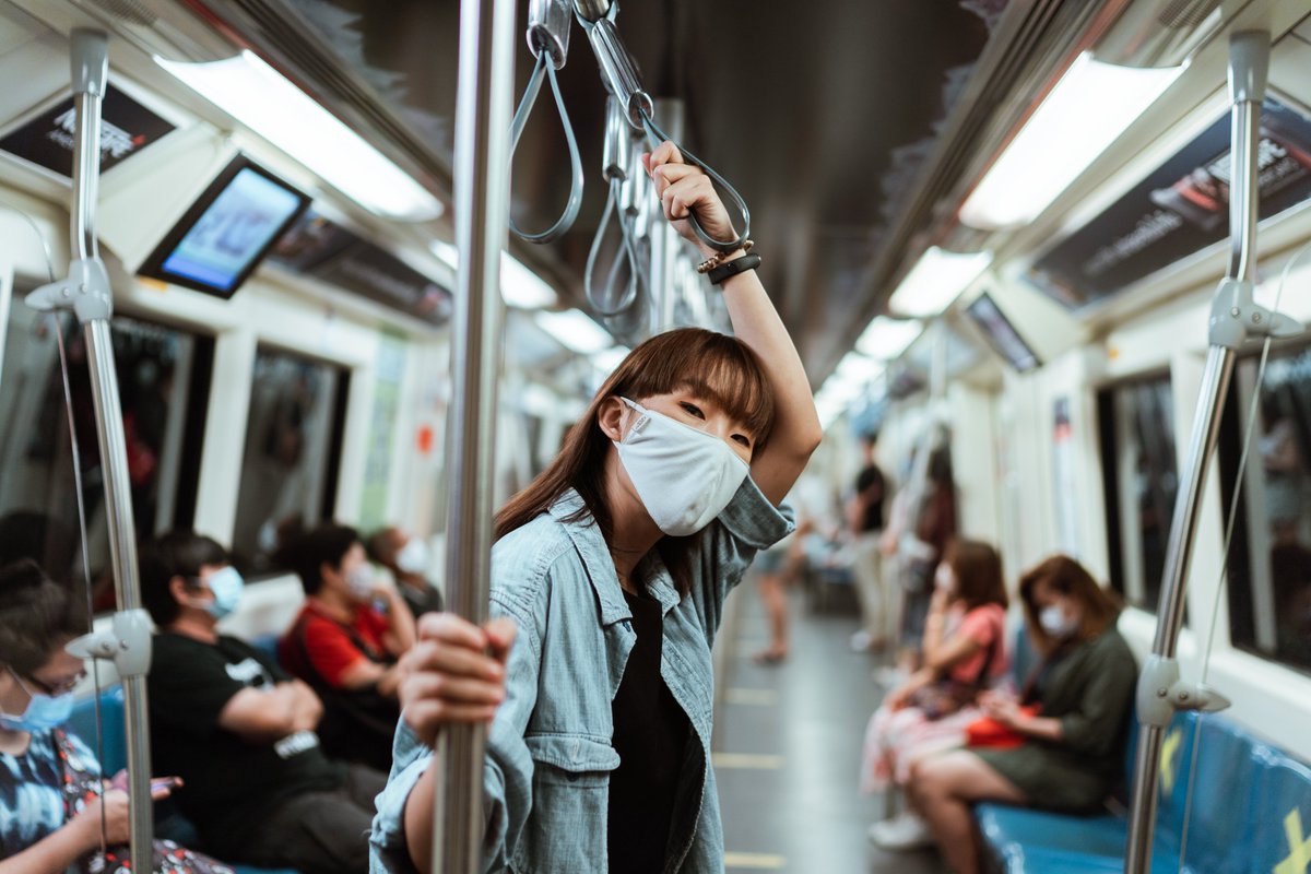 FaceDefender's tweet photo. When out &amp; about, especially on public transport it's important to minimise touching your face.
With a simple vibrating alarm, #FaceDefender alerts your subconscious to #stoptouchingyourface whenever your hand gets close.
Download https://t.co/8ofRHqdWPc
#fitbit #androidwear https://t.co/PPTnzTsYfc