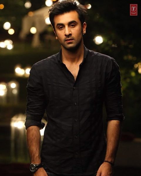 AmitSadhUnivers's tweet photo. Kabir(s) never fail to impress ❤️

#RanbirKapoor #ShahRukhKhan #SahidKapoor #AmitSadh https://t.co/Hg8iLZn7zk
