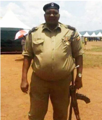SunkwaJ's tweet photo. Like play like play this be Uganda Commando eeei 🤣🤣🤣

#UgandaVsGhana https://t.co/lyFgwLbKSD