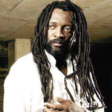 cocoalady12's tweet photo. Bob Marley or Lucky Dube? https://t.co/59nixecyDP