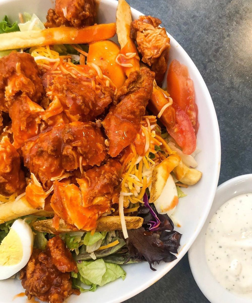 kingspittsburgh's tweet photo. A Buffalo chicken Salad done #pghstyle with the good-good restaurant ranch π (πΈ: @burghnosh) https://t.co/JXtVU14UkW