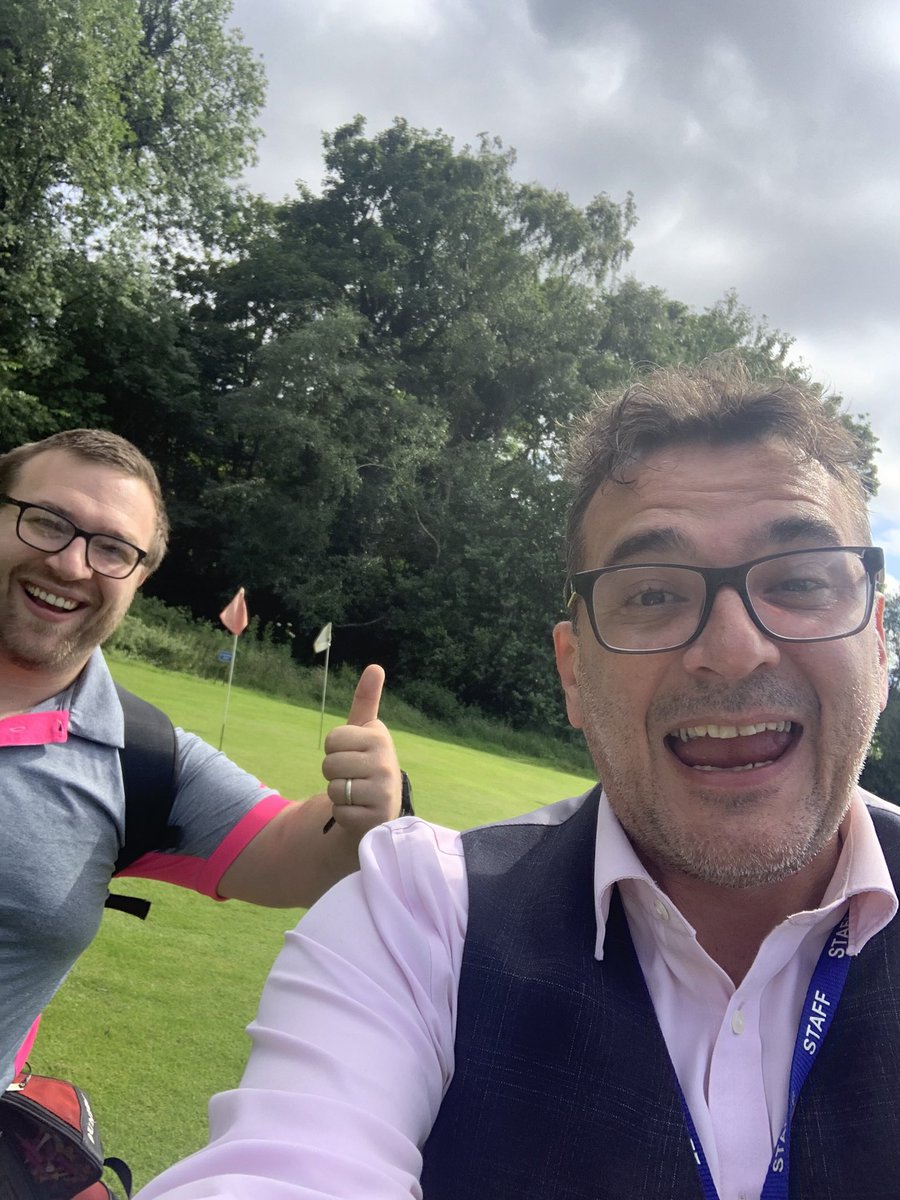 chrisdysonHT's tweet photo. It’s time for my #wellbeing with 18 holes of Golf and the footy taping.... only 1 winner today I’m afraid guys @SimonPobble @sirmobbsalot @Ideas_Factory ... #lanyard on #waistcoat on ... unleash the tiger #pinkshirtthursday #pinktee https://t.co/oa25EPBg2l