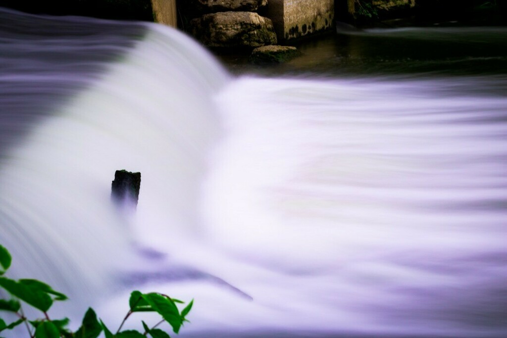 Julien_Ambos's tweet photo. “L'eau va toujours à la rivière.” 💧💧💧
.
.
.

#cascade #eau #chutedeau #water #longueexposition #longuepose #nature #france #naturephotography #photography #riviere #e #naturelovers #landscape #landscapephotography #river #picoftheday #love #photoofth… https://t.co/ywWjse7lmJ https://t.co/OWLWjkI9Pg
