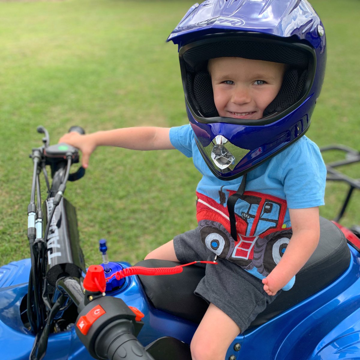 Hope everyone is riding out quarantine in as much style as Oliver! 😎