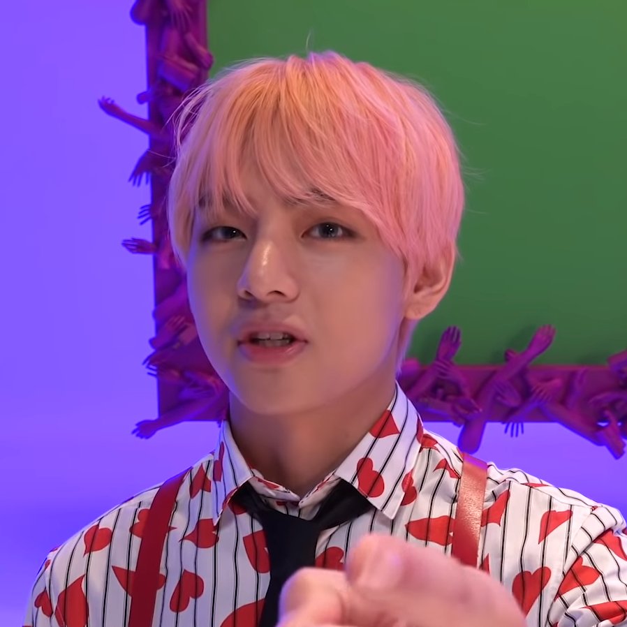 taehyung with pink hair a thread: cause i miss him 