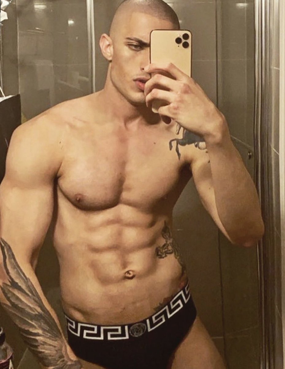 erickdiassp's tweet photo. COMENTA SEU WHATSAPP ! Se eu te chamar você manda nudes ? https://t.co/m710eI1dQg