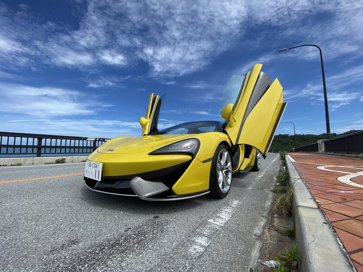 hidekichi4410's tweet photo. 天気最高☀️マクラーレン連れて沖縄w
#Mclaren #570s #Spyder #沖縄 #HiroiStyle https://t.co/vRw7N7rTDs