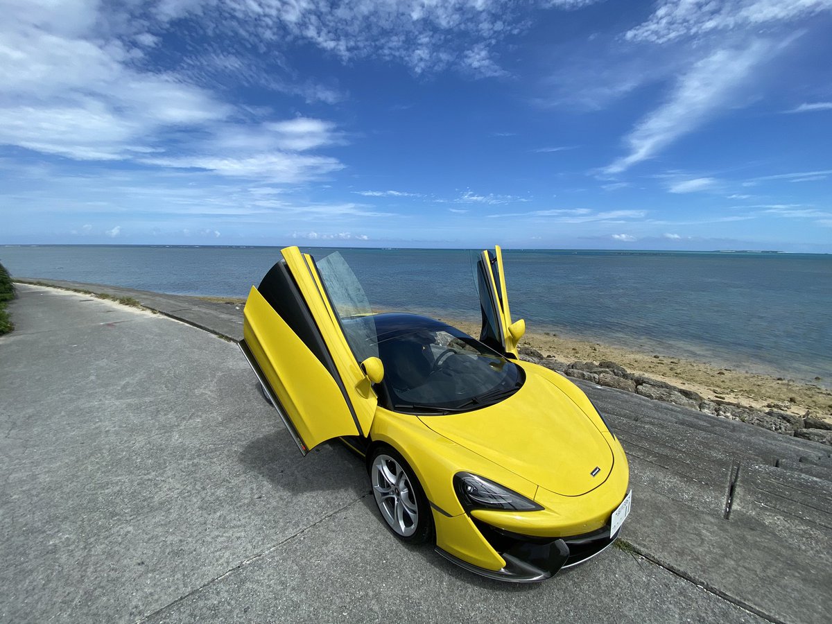 hidekichi4410's tweet photo. 天気最高☀️マクラーレン連れて沖縄w
#Mclaren #570s #Spyder #沖縄 #HiroiStyle https://t.co/vRw7N7rTDs