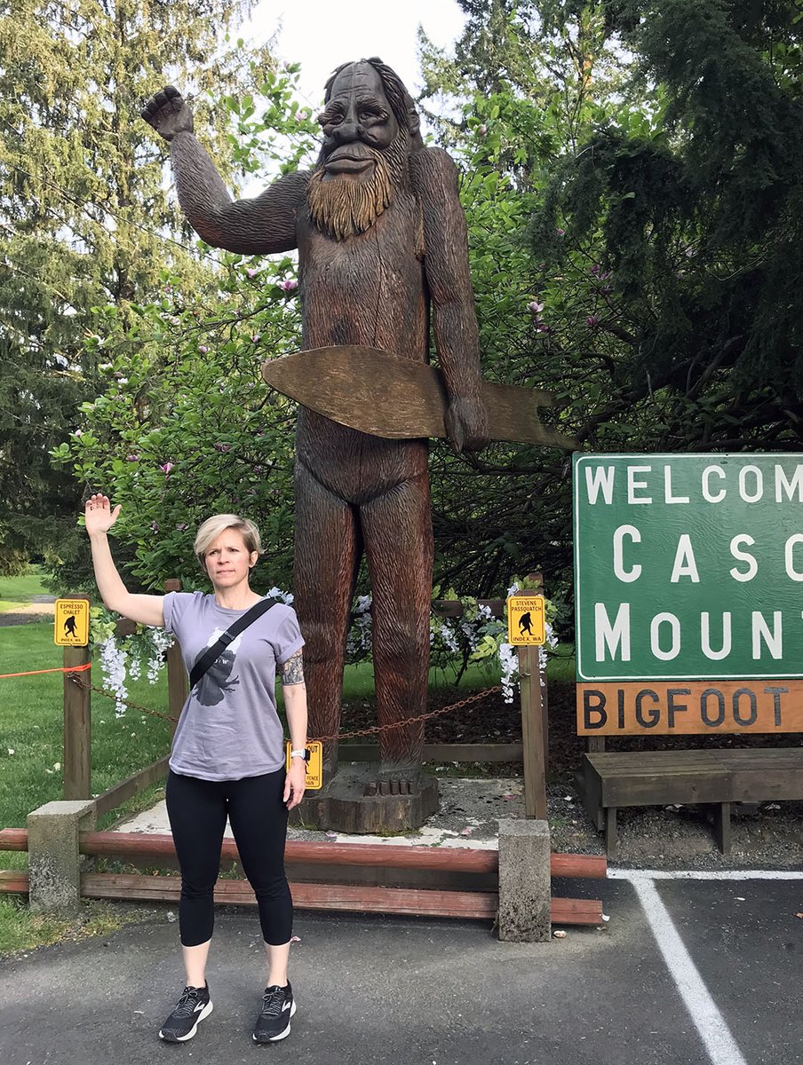 Great new interview with <a href="/CCDacia/">Dacia C.</a> Dacia Clay of <a href="/CCShows/">Classical Classroom</a> ClassicalClassroomShow.com coming tomorrow! Info at techinart.art