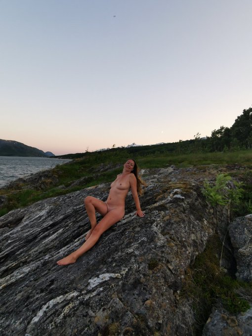 @CompliantSlut https://t.co/2GxafbFCSw https://t.co/v19LBPxj2I<a class="tags" target="_blank" title="On Twitter" href="/?out=eyJ0eXAiOiJKV1QiLCJhbGciOiJIUzUxMiJ9.eyJpYXQiOjE3MjYwNTY0NjgsImlzcyI6InR3cG9ybnN0YXJzLmNvbSIsIm5iZiI6MTcyNjA1NjQ2OCwiZXhwIjoxNzU3NTkyNDY4LCJyZWRpcmVjdF91cmwiOiJodHRwczovL3R3aXR0ZXIuY29tL0NvbXBsaWFudFNsdXQifQ.tlerb7dQBLoy3Llvyn-8eVu7cxFuOfEBgx8DT3eUMfwylWghsO8Emt46D66HhXKj2h4tDPDRM7Lt4EvD_e-qew">@CompliantSlut</a>