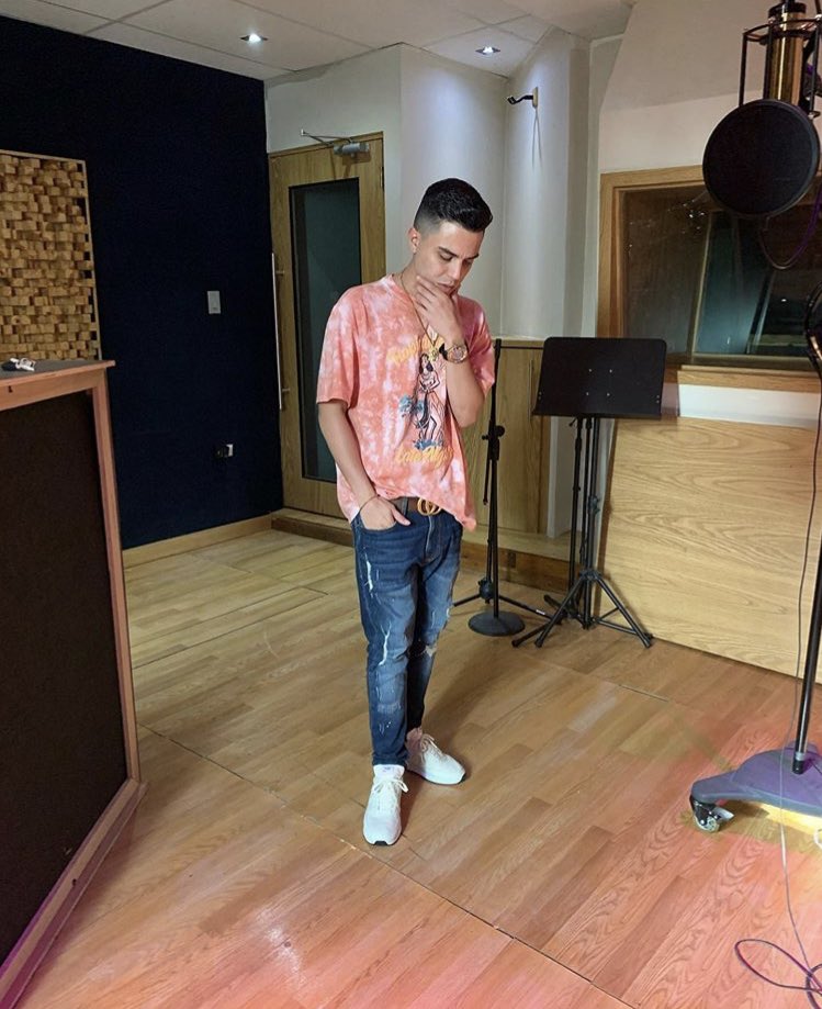 onfireteam_hn's tweet photo. Vamo a romper💥 #CosasMalas se viene este tema brutal mi gente 🥰🔥 @Darkiel_Omar
Se viene música nuevaaaaaaaaaa qué alegría 😭😍😍😍😍😍😍 @Darkiel_Omar @onfiremundial_ https://t.co/axHN9PdJAd