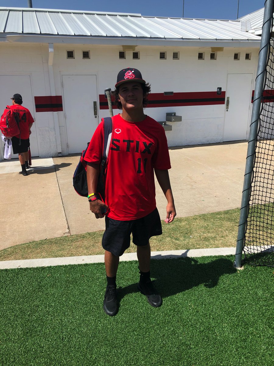 FiveTool's tweet photo. @FiveToolTexas F: @StixBaseballTX 2023 South Black 2, @DBAT_Elite Spencer 15U 1
PoG: Ethan Upchurch 5.0 IP, 4K, 0 ER
Hitter: @ryan_mihm 3-4, 2B, R https://t.co/3g7yyuEGae