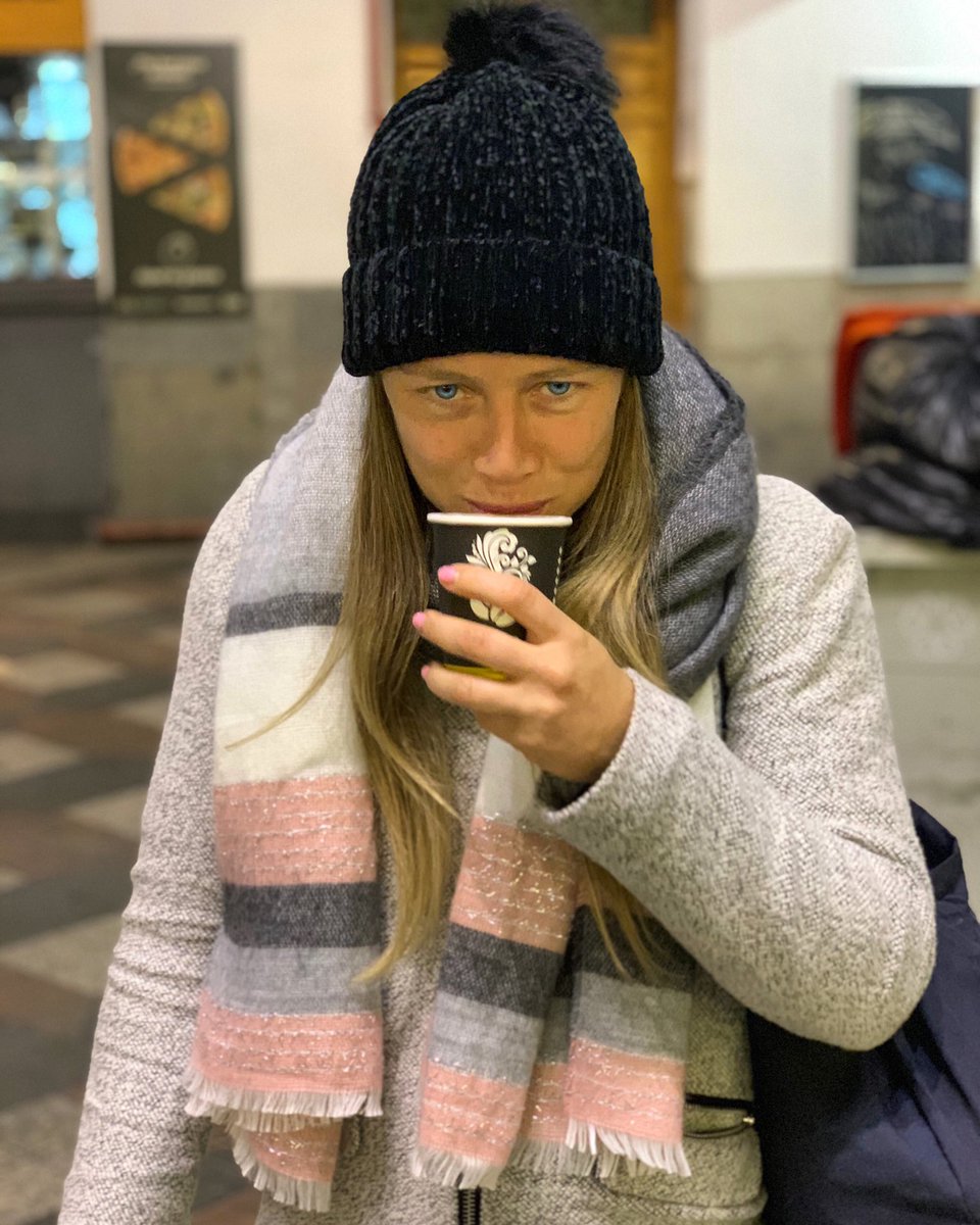 Joyceborini7's tweet photo. 🎶 Voy a vivir el momento para entender el destino, voy a escuchar en silencio para encontrar el camino. 🎶

#gratitude #resiliencia #enjoythemoment #brasileiraspelomundo #dafavelapromundo #fe #love #libertad #life #world #lealtad #disciplina #principios #valores #setusiempre♥️ https://t.co/RTOapruiiU
