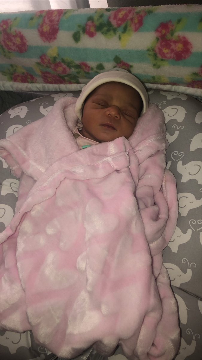 yavonne94's tweet photo. Mommy’s heart 😍💞 https://t.co/iytraWuDNg