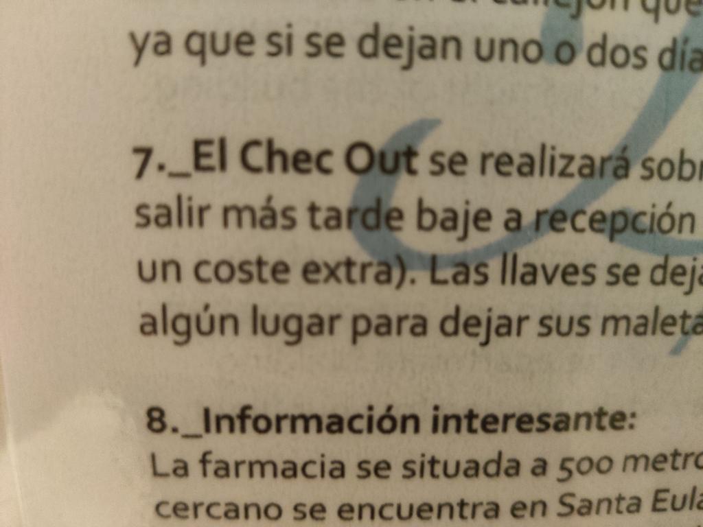 VicentFlor's tweet photo. No coneixia que hi havia secessionistes de l'anglés que defensen que cal escriure'l com es parla. 🤪 #checout https://t.co/vDW1ZPrgAn