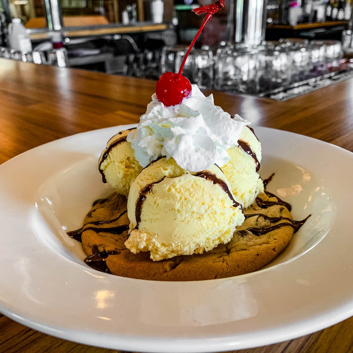 Plan B Burger Bar tweet media