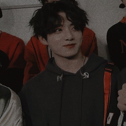 jimxnstrong's tweet photo. @anely_97 pidió icons de jungkook y con gusto los hice 💖💖✨ https://t.co/9n3qPnOxa8
