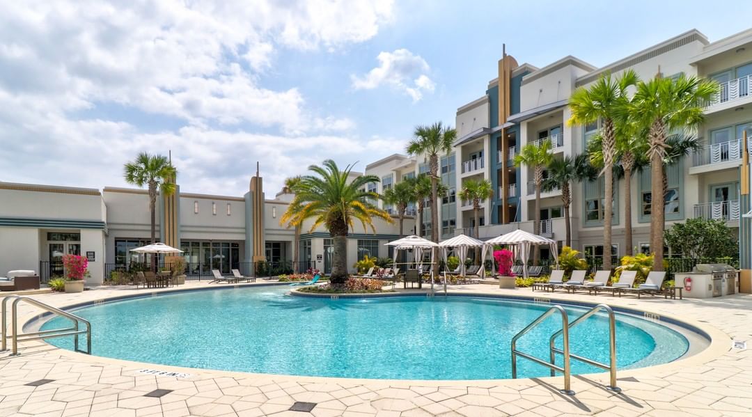 AtAstoria's tweet photo. Relax and soak up the Florida sunshine in our resort-like pool. 😎 #CelebrationLiving https://t.co/366D50RP4V