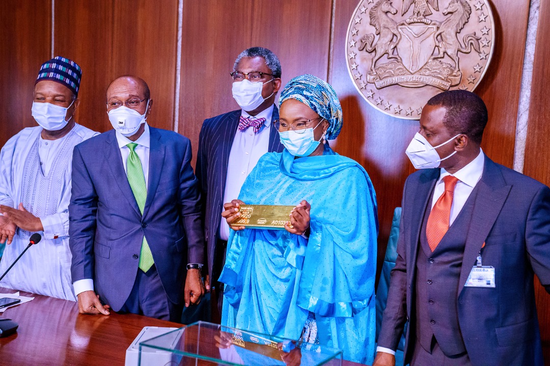 wimowa20's tweet photo. Everything You Need To Know About The Presidential Artisanal Gold Mining Development Initiative… by @NigeriaGov https://t.co/Tj0wpoeVou https://t.co/ZKiAM2P7Ao