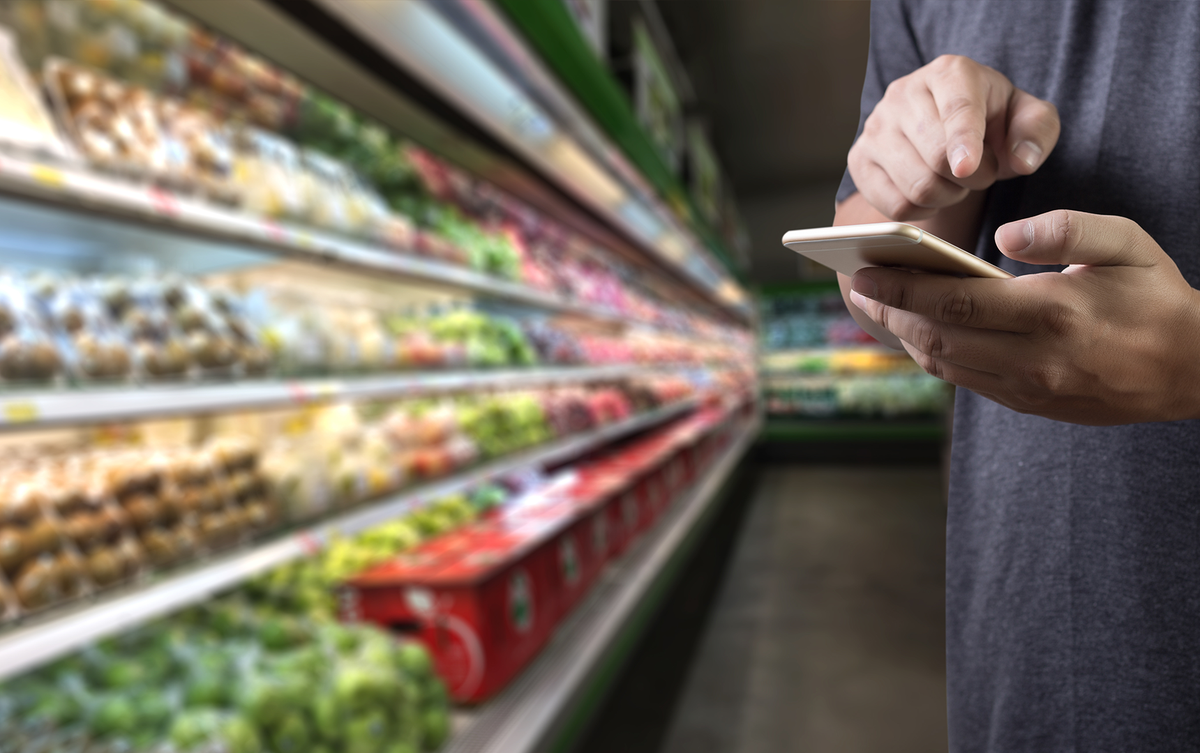 Hussmann's tweet photo. Online #food shopping brings new opportunities to retailers. From merchandising, storing and picking to click-and-collect, Hussmann has solutions to help retailers grow with #ecommerce. https://t.co/7zPXY1K8OS
#changingdynamics https://t.co/5Ks6FGrZ18