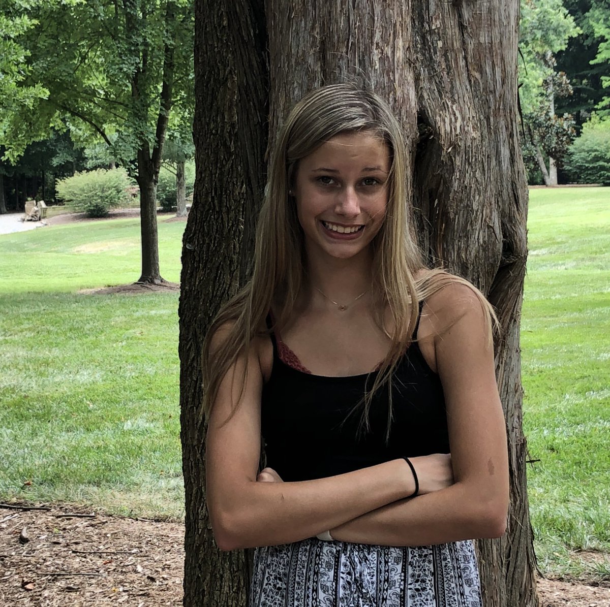 Happy Birthday @ceamavis_ . Love you to the moon and stars! May your year ahead be filled with all the things you love. 🎉🎂❤️😘