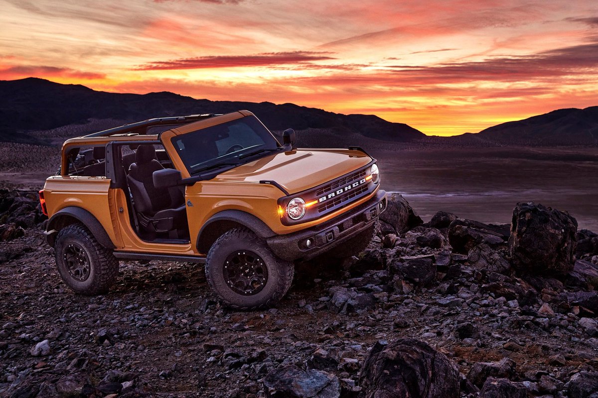 OmanSTLine's tweet photo. الشكل الخارج والداخلي ل فورد برونكو الجديدة 2021
 @FordMiddleEast https://t.co/j0xcWItP9A