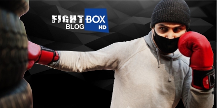 donroidDDW's tweet photo. Are you a #ToughGuy? Are you so tough that you don't need to wear a #mask? #Bruh ... 🤦‍♂️
New #blog up now at https://t.co/ecRTgkM8kv "Why Masks are not Accepted in the Overly-Macho World of Combat Sports" https://t.co/bn52qsYrCi