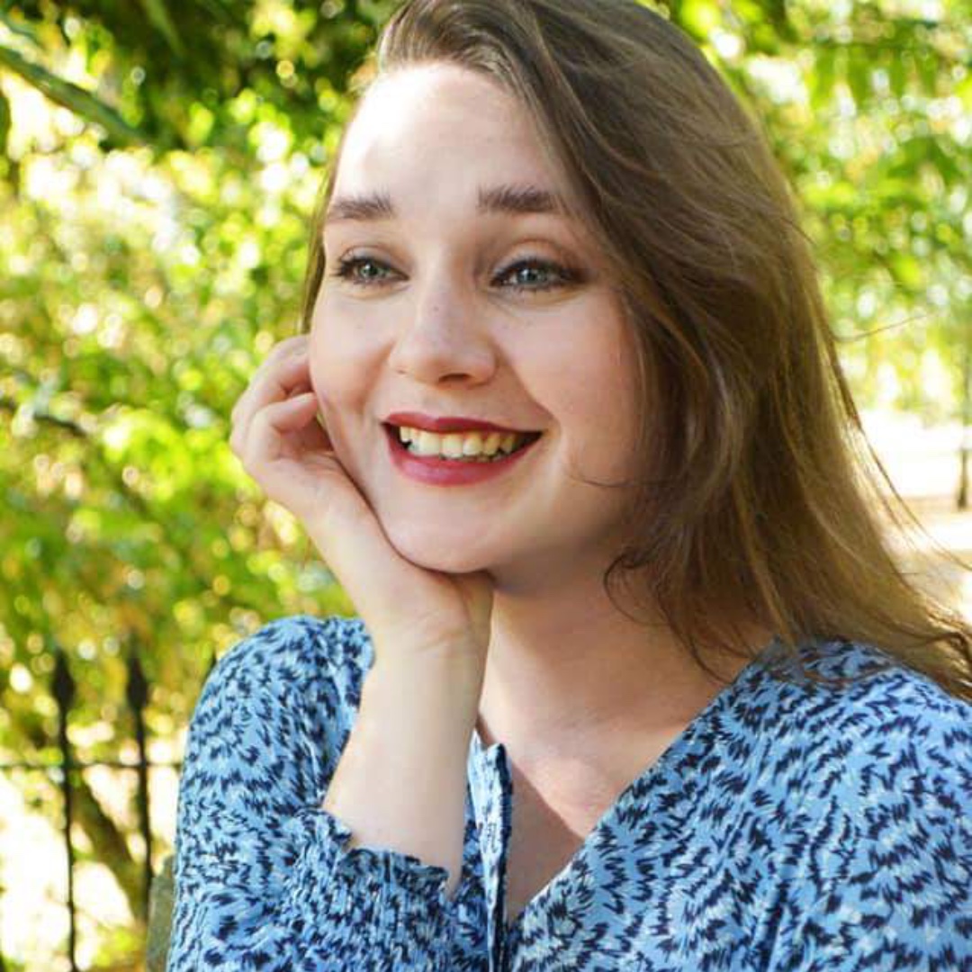 FStreamAhead's tweet photo. Meet @AllThatMalarkey! Next up: @f_gregory1990.

Fran is a Mezzo-Soprano who trained at the RWCMD and then RAM. Affectionately known as franny-wan, or simply wan, by the rest of the group, she is happiest when in a jacuzzi - preferably with a glass of prosecco. https://t.co/YuwaeuRoBP