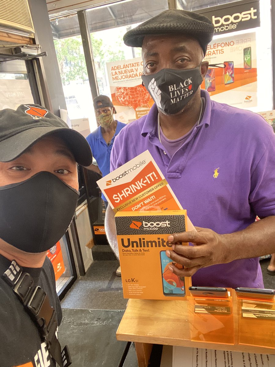 vtruongcao's tweet image. Unleashing this #ShrinkIt 🎟✨ into the wild courtesy of #XfinityMobile 😎✌🏼#SorryNotSorry #FridayEve #BoostDISHingDeals #MidAtlanticSquad @dish @boostmobile