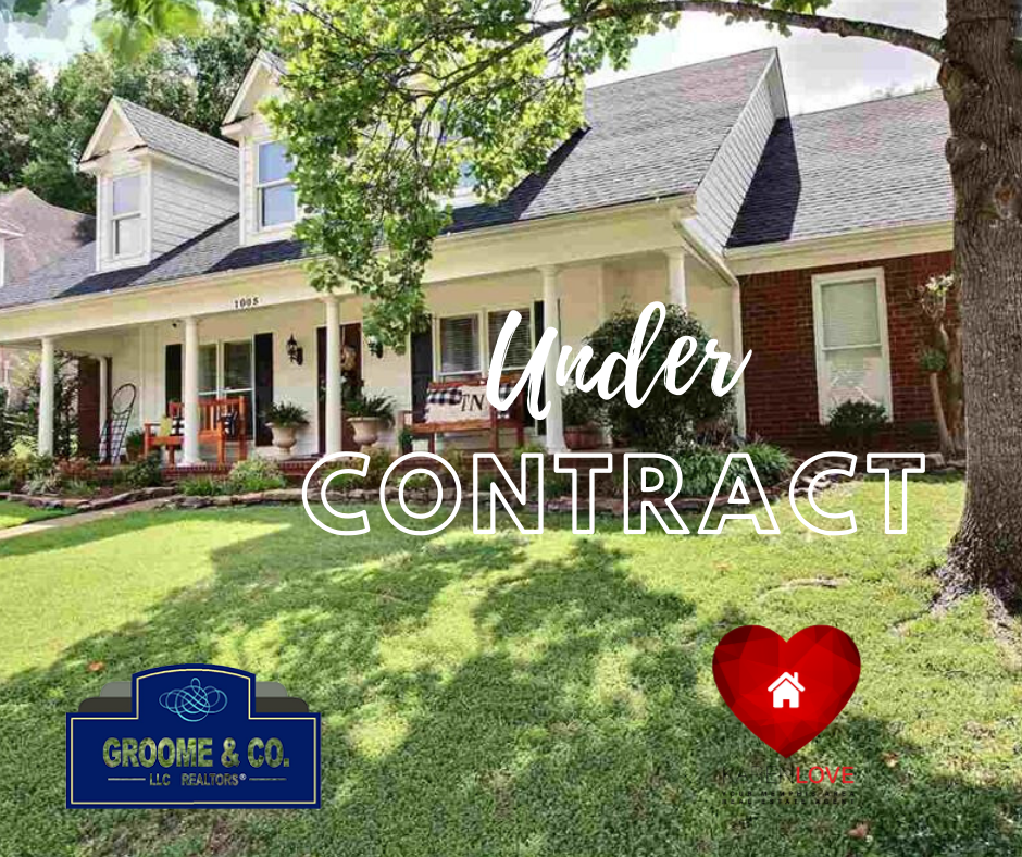loverealty4u's tweet photo. So thankful to have my buyers under contract on this adorable home located in Collierville Tennessee. #realestate #realtor #homebuyers #housingmarket #realtorwithheart β€οΈπ‘ https://t.co/YdFWJ6UlRw