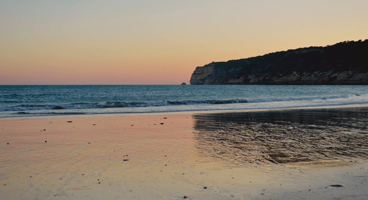 #Barbate es un pueblo ubicado en la costa gaditana ligado desde la Antigüedad al mar y a la pesca y rodeado de áreas naturales de inestimable valor ecológico y paisajístico. El primer artículo de nuestra compañera @ftmsants20

elencalijo.blogspot.com/2020/07/barbat… #turismo