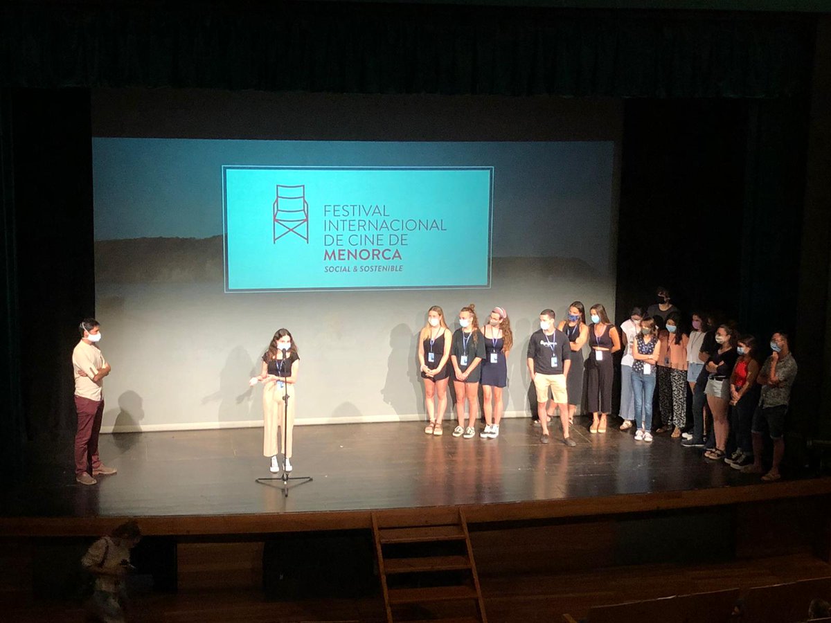 FMenorca's tweet photo. El talent jove es dóna cita a l'Orfeó Maonès. Joves cineastes de les #IllesBalears presenten els curtmetratges a concurs de la secció #TalentJove del #ficme2020. Dissabte anunciarem el curt guanyador, que serà seleccionat pel públic assistent. https://t.co/Mt58eGwvYU