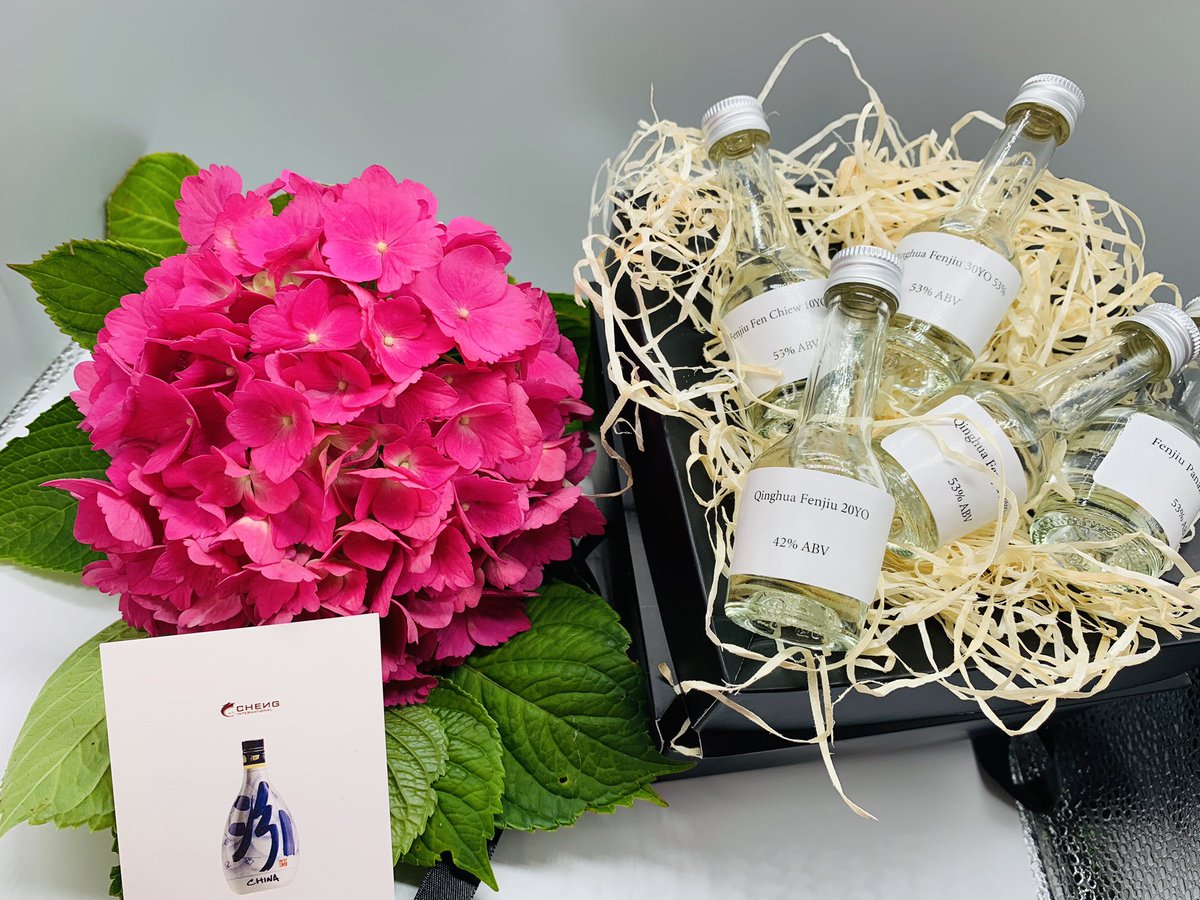 Fenjiu Time Again! On 20th July, we'll take you on a Time Express back to 6,000 years ago to explore the great model of light aroma Baijiu, Fenjiu.  In this session, you will discover its history, how it is made, and the secrets behind its distinctive long-lasting aromas.