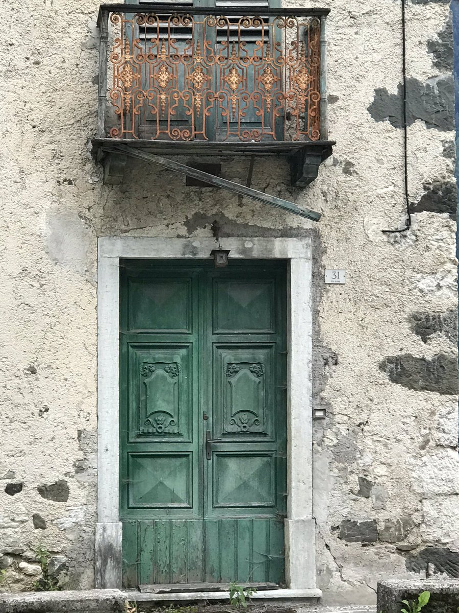 piciafe's tweet photo. Talvolta l’abban(Dono) rende affascinate qualcosa che altri(“menti”!) passerebbe inosservato...
#aspasso #dolomiti #cadore
📷 mia, di oggi https://t.co/bEnz82KzEZ