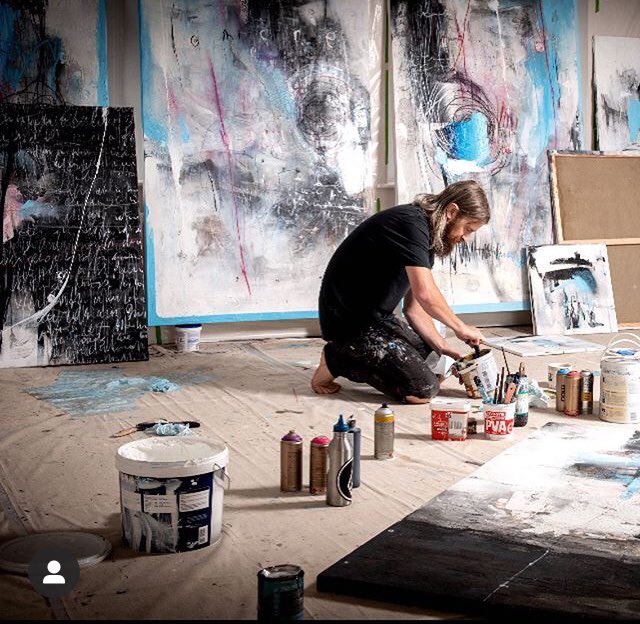 RedHouseGallery's tweet photo. We are excited to see the incredible new work @Schoph has been creating during lockdown.
‘The Quarantine Paintings’ ... coming soon!
#ArtGallery #ArtExhibition #ModernArt #ContemporaryArt #OriginalArtwork #OriginalPrints #Painting #PrintEditions #ArtCollector #MakeGreatArt https://t.co/nWm4zQE78B